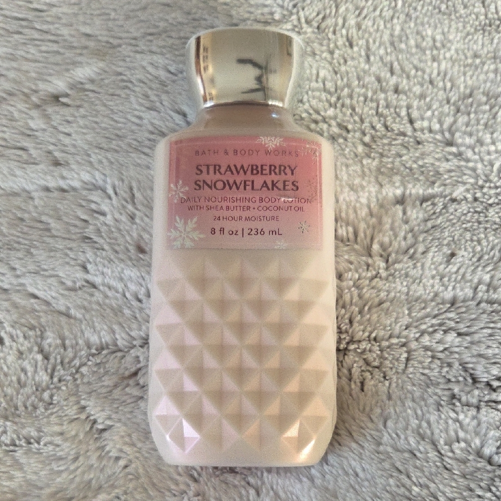 Strawberry Snowflakes Lotion